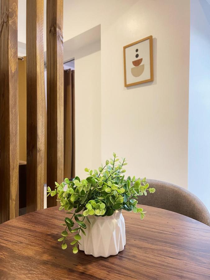 Airo Suites Makati パサイ エクステリア 写真